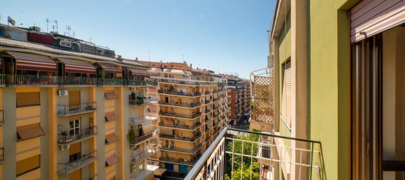 3 bedrooms Apartment in Rome, Italy No. 312747 23