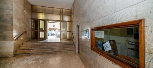 3 bedrooms Apartment in Rome, Italy No. 312747 7