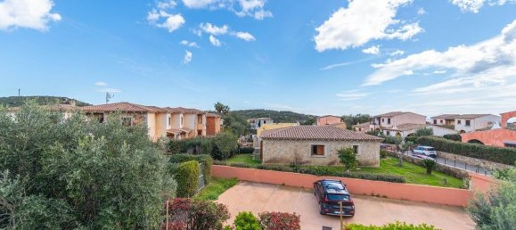 Casa de 4 habitaciónes en San Teodoro, Italy No. 3544 12