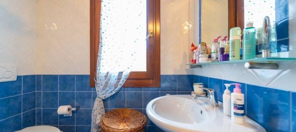 Casa de 4 habitaciónes en San Teodoro, Italy No. 3544 4