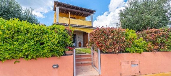 Casa de 4 habitaciónes en San Teodoro, Italy No. 3544 10