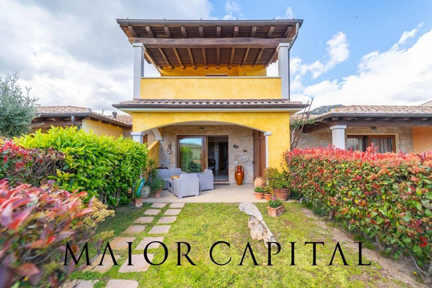 Casa de 4 habitaciónes en San Teodoro, Italy No. 3544