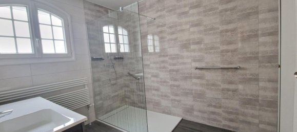 4 Schlafzimmer Haus in Fleury-les-Aubrais, France, Nr. 244586 2