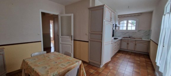4 Schlafzimmer Haus in Fleury-les-Aubrais, France, Nr. 244586 3