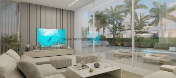 4 bedrooms Villa in Paralimni, Cyprus No. 3170 5