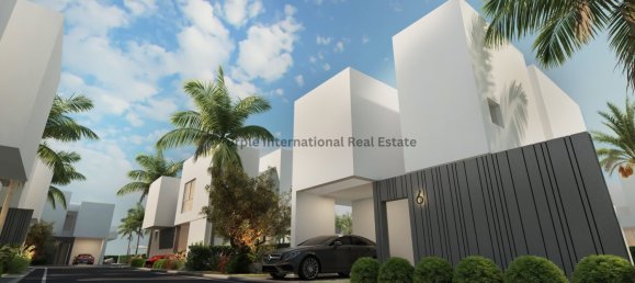 4 bedrooms Villa in Paralimni, Cyprus No. 3170 20