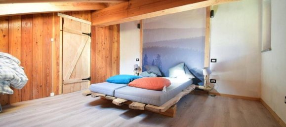 4 rooms Apartment in Challand Saint Anselme, Italy No. 29609 14