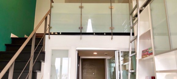 1 bedroom Duplex in Khlong Toei, Thailand No. 10333 2