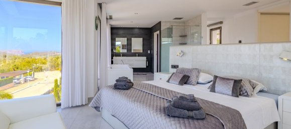 Вилла с 5 спальнями в Аликанте, Испания № 190502 39