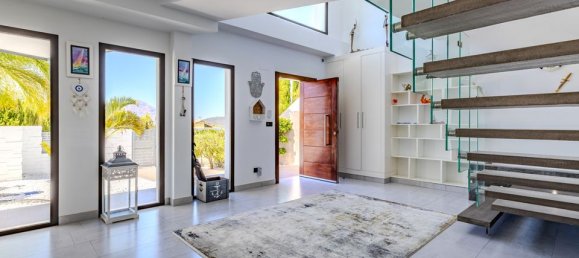 Вилла с 5 спальнями в Аликанте, Испания № 190502 48