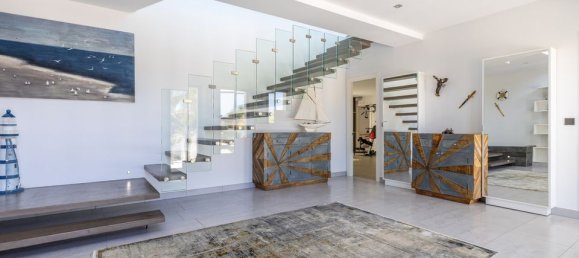 Вилла с 5 спальнями в Аликанте, Испания № 190502 2