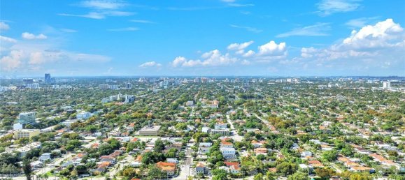 hotel en venta en Miami, Miami-Dade, Florida, USA № 615345 2