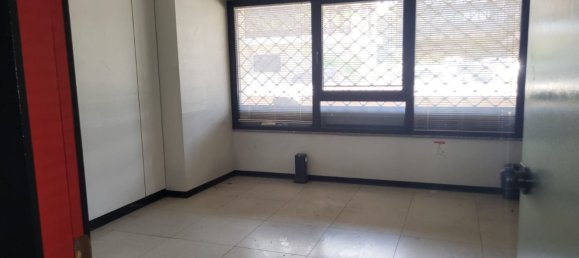 286m² Office in Rome, Italy No. 158918 2