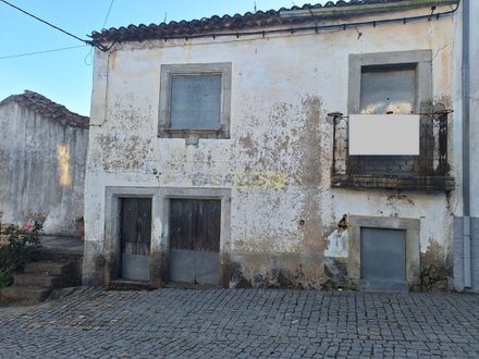 2 bedrooms House in Tinalhas, Portugal No. 40956