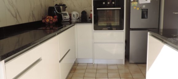 2 bedrooms Apartment in Combs-la-Ville, France No. 319462 8