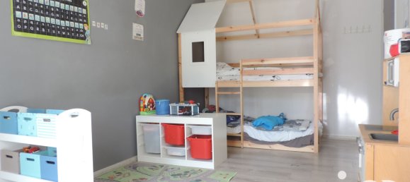 2 bedrooms Apartment in Combs-la-Ville, France No. 319462 5