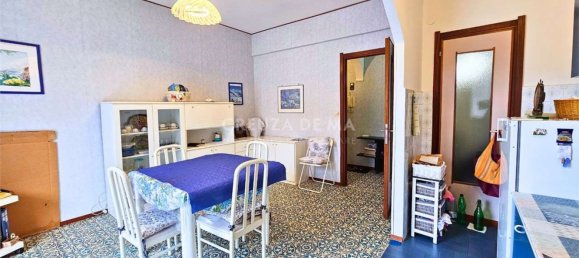 4 rooms Apartment in Rapallo, Italy No. 217911 2
