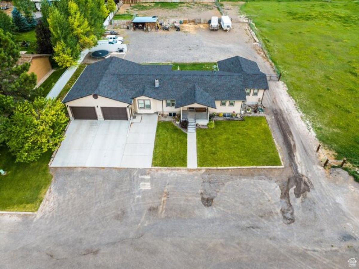 4 bedrooms House in Loa, USA No. 396101