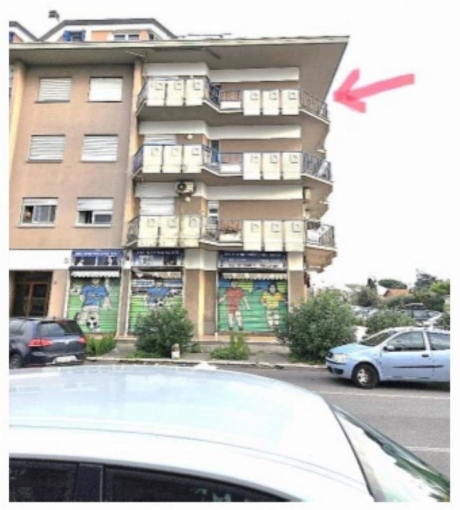 4 bedrooms Apartment in Ardea, Italy No. 93920