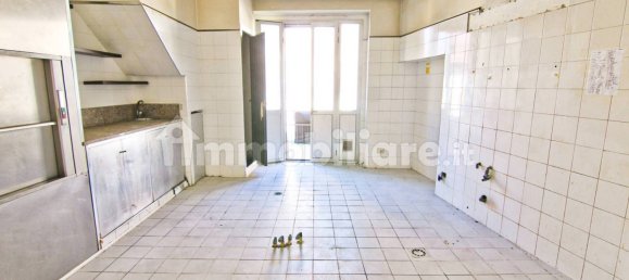 Коммерческая недвижимость с 4 комнатами в Барлассина, Италия № 6960 12