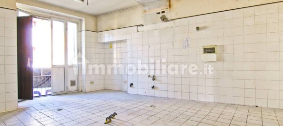 Коммерческая недвижимость с 4 комнатами в Барлассина, Италия № 6960 10