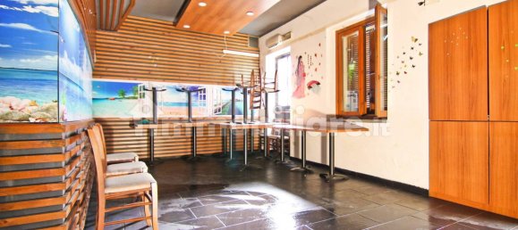 Коммерческая недвижимость с 4 комнатами в Барлассина, Италия № 6960 9