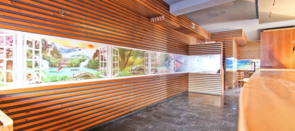 Коммерческая недвижимость с 4 комнатами в Барлассина, Италия № 6960 3