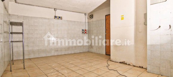 Коммерческая недвижимость с 4 комнатами в Барлассина, Италия № 6960 24