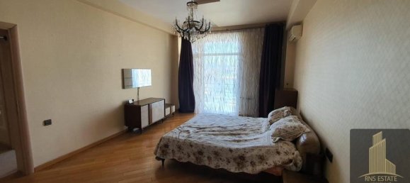 4 bedrooms Apartment in Nasimi, Azerbaijan No. 2115 13