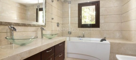 5 Schlafzimmer Villa in Marbella, Spain, Nr. 64932 10