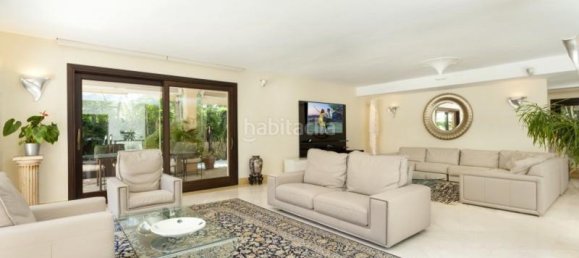 5 Schlafzimmer Villa in Marbella, Spain, Nr. 64932 2