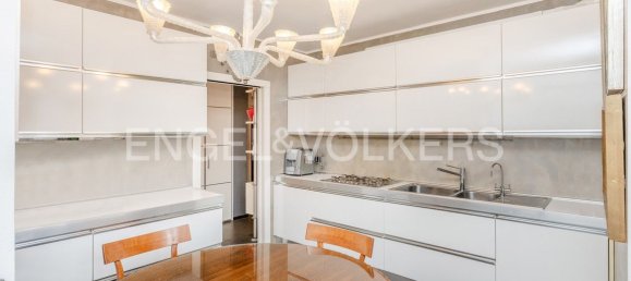 3 bedrooms Penthouse in Monza, Italy No. 127832 17