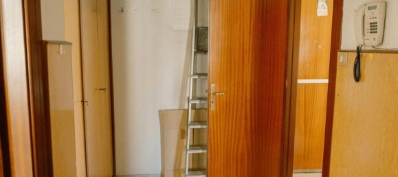 3 rooms Apartment in Palermo, Italy No. 37065 24