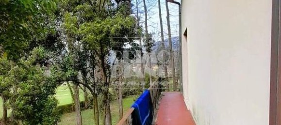 Вилла с 9 комнатами в Лукка, Италия № 13089 39