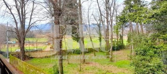 Вилла с 9 комнатами в Лукка, Италия № 13089 23