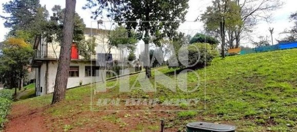 Вилла с 9 комнатами в Лукка, Италия № 13089 21