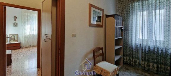4 chambres Appartement à Porto San Giorgio, Italy No. 77527 6