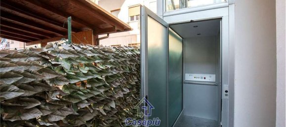 4 chambres Appartement à Porto San Giorgio, Italy No. 77527 28