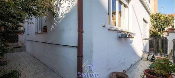 4 chambres Appartement à Porto San Giorgio, Italy No. 77527 26