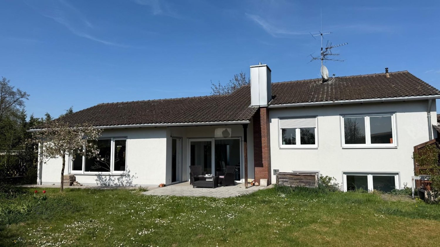 Таунхаус с 7 комнатами в Фюрт, Германия № 236223