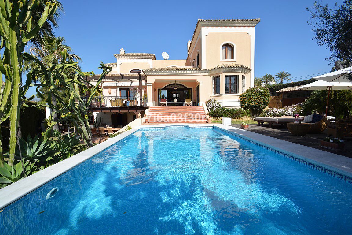 5 Schlafzimmer Haus in Marbella, Spain, Nr. 140969