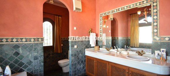 5 Schlafzimmer Haus in Marbella, Spain, Nr. 140969 32