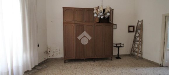 Apartamento de 4 divisões em Francavilla Fontana, Italy N.º 18051 11