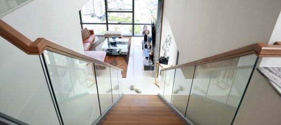 1 bedroom Duplex in Sathon, Thailand No. 12768 2