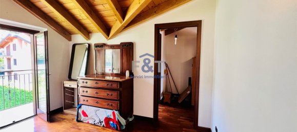 1 bedroom Apartment in Cittiglio, Italy No. 305898 7
