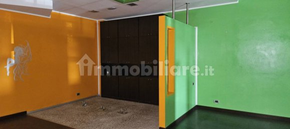 1-Zimmer Gewerbliche Immobilie in Borgosesia, Italy, Nr. 155658 6