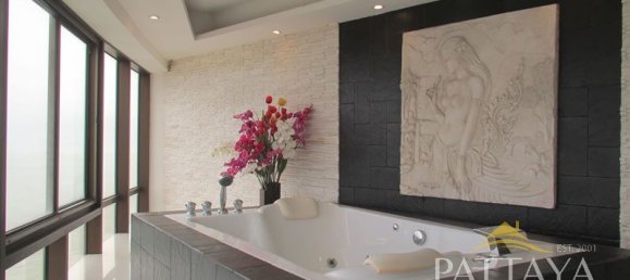 2 bedrooms Condo in Pattaya, Thailand No. 3859 4