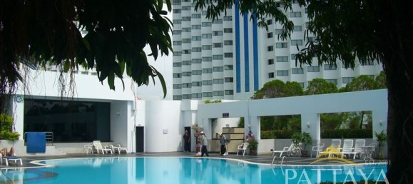 2 bedrooms Condo in Pattaya, Thailand No. 3859 11