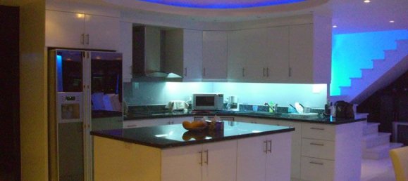 2 bedrooms Condo in Pattaya, Thailand No. 3859 2