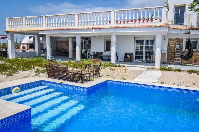 Дом с 6 спальнями в Эль-Реаленго, Испания № 136166